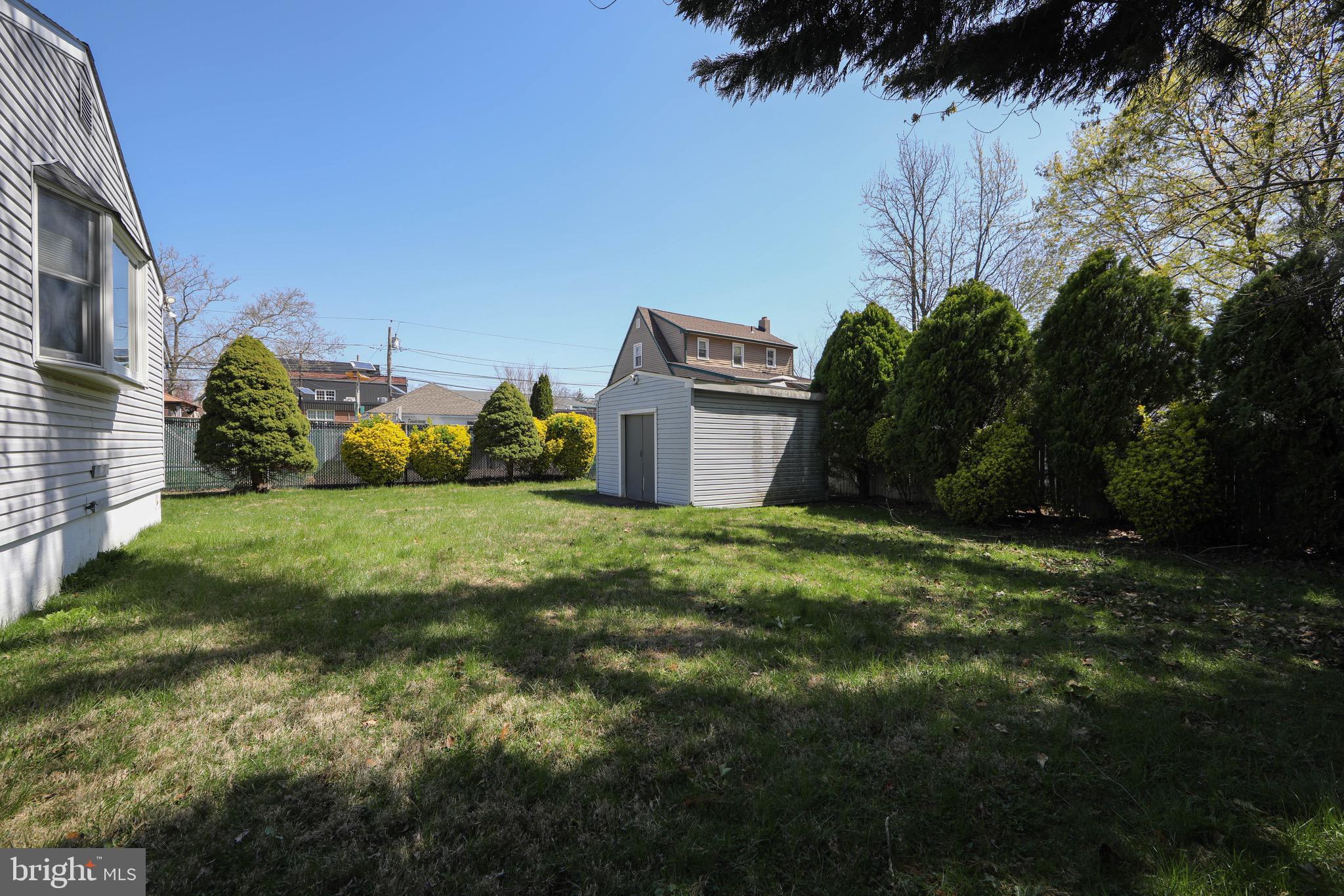 106 West Mill Road Maple Shade, NJ 08052 - Photo 33 of 36 Exterior Rear