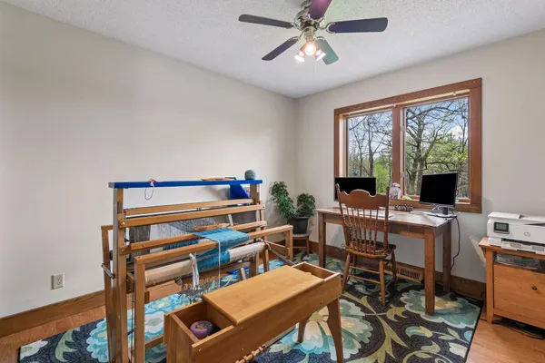 $759,900 | 32115 Canada Avenue, Northfield, MN 55057