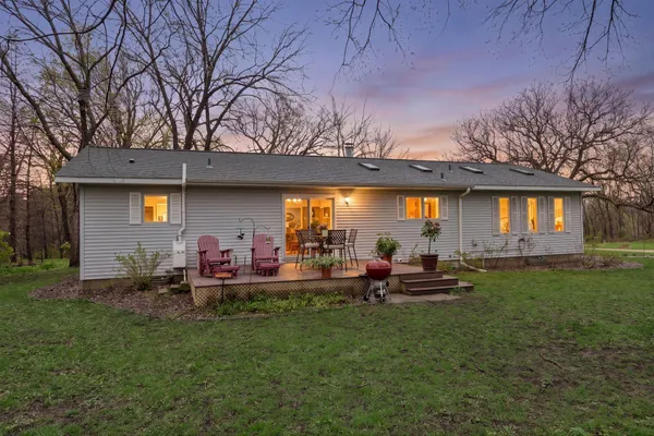 $759,900 | 32115 Canada Avenue, Northfield, MN 55057