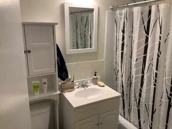 $2,350 | 41 Park Street, Unit 101, Brookline, MA 02446