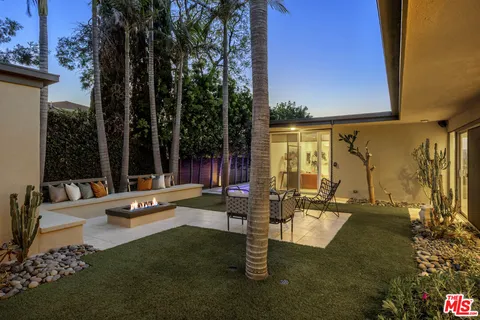 $3,750,000 | 3851 Beverly Ridge Drive, Sherman Oaks, CA 91423