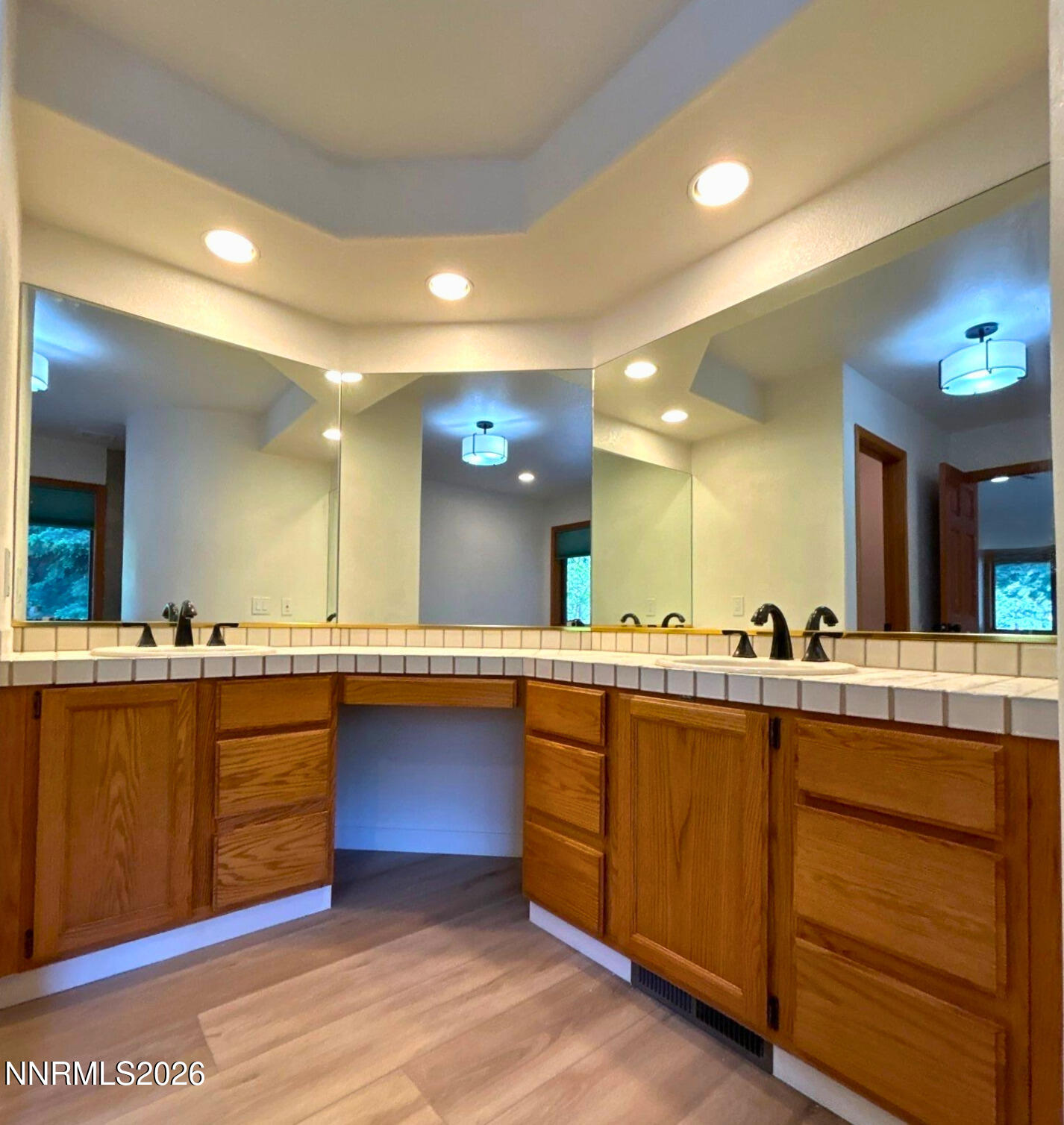 13470 Fieldcreek Lane Reno, NV 89511 - Photo 7 of 25 93578574-bc66-4d5e-b99f-01134187d199