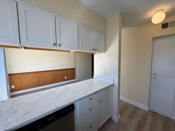 $1,900 | 813 South Casitas Drive, Unit C, Tempe, AZ 85288