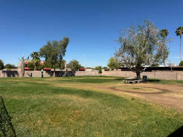 $1,900 | 813 South Casitas Drive, Unit C, Tempe, AZ 85288