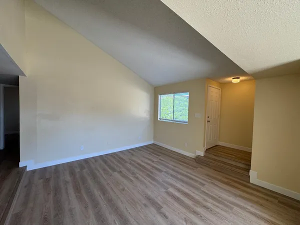 $1,900 | 813 South Casitas Drive, Unit C, Tempe, AZ 85288