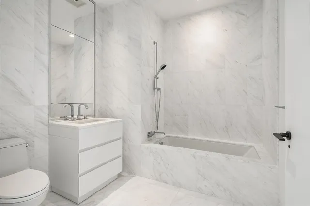 $4,375,000 | 111 Murray Street, Unit 30A | TriBeCa