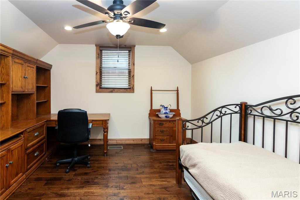 1016 Frisco Hollows Road Imperial, MO 63052 - Photo 26 of 44