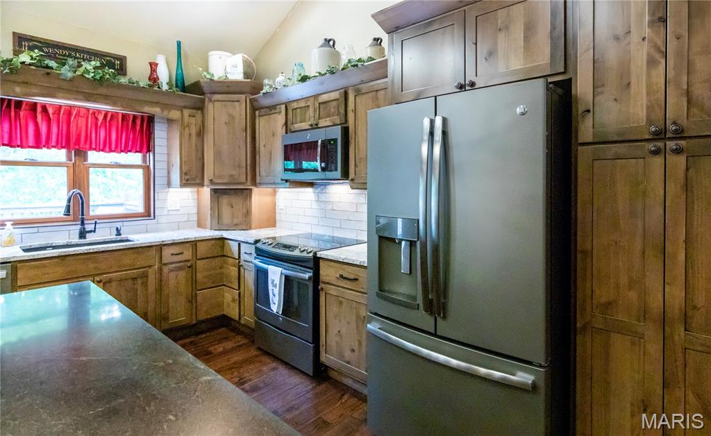 1016 Frisco Hollows Road Imperial, MO 63052 - Photo 10 of 44