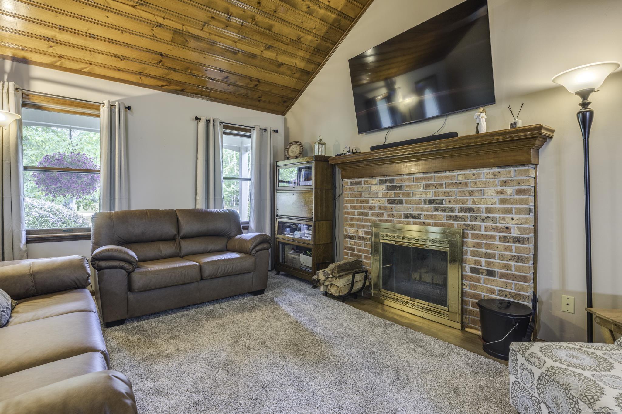 7097 Aitken Road Lexington, MI 48450 - Photo 9 of 56