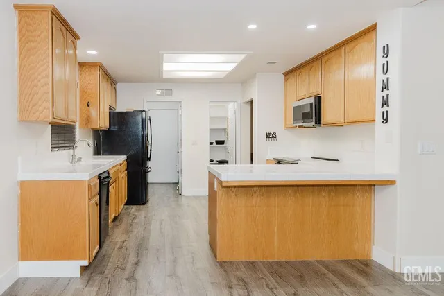 $449,500 | Undisclosed Address, Bakersfield, CA 93308