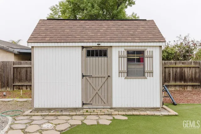 $449,500 | Undisclosed Address, Bakersfield, CA 93308