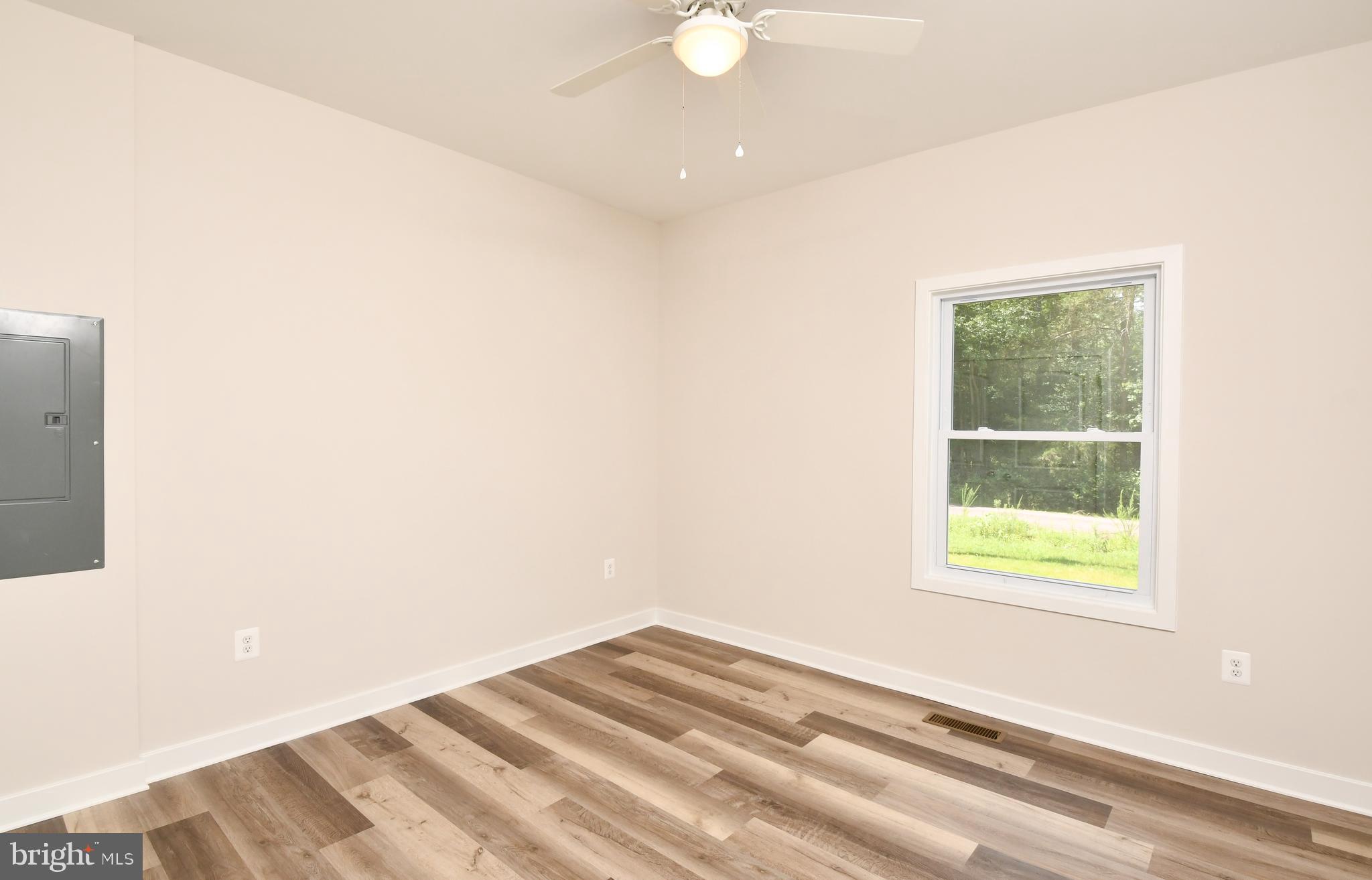 38 Meadow View Lane Colonial Beach, VA 22443 - Photo 16 of 49