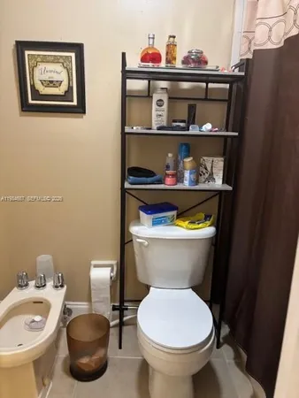 $3,000 | 10320 Southwest 154th Cir Court, Unit 8, Miami, FL 33196