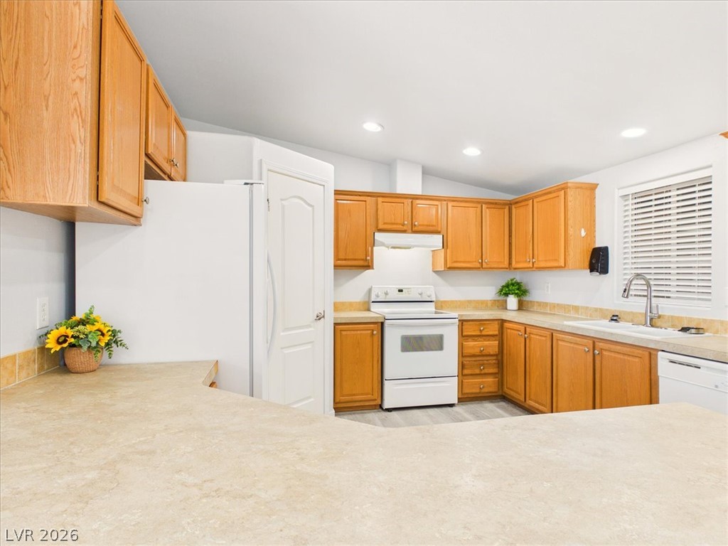 2630 Retread Road Pahrump, NV 89048 - Photo 24 of 95