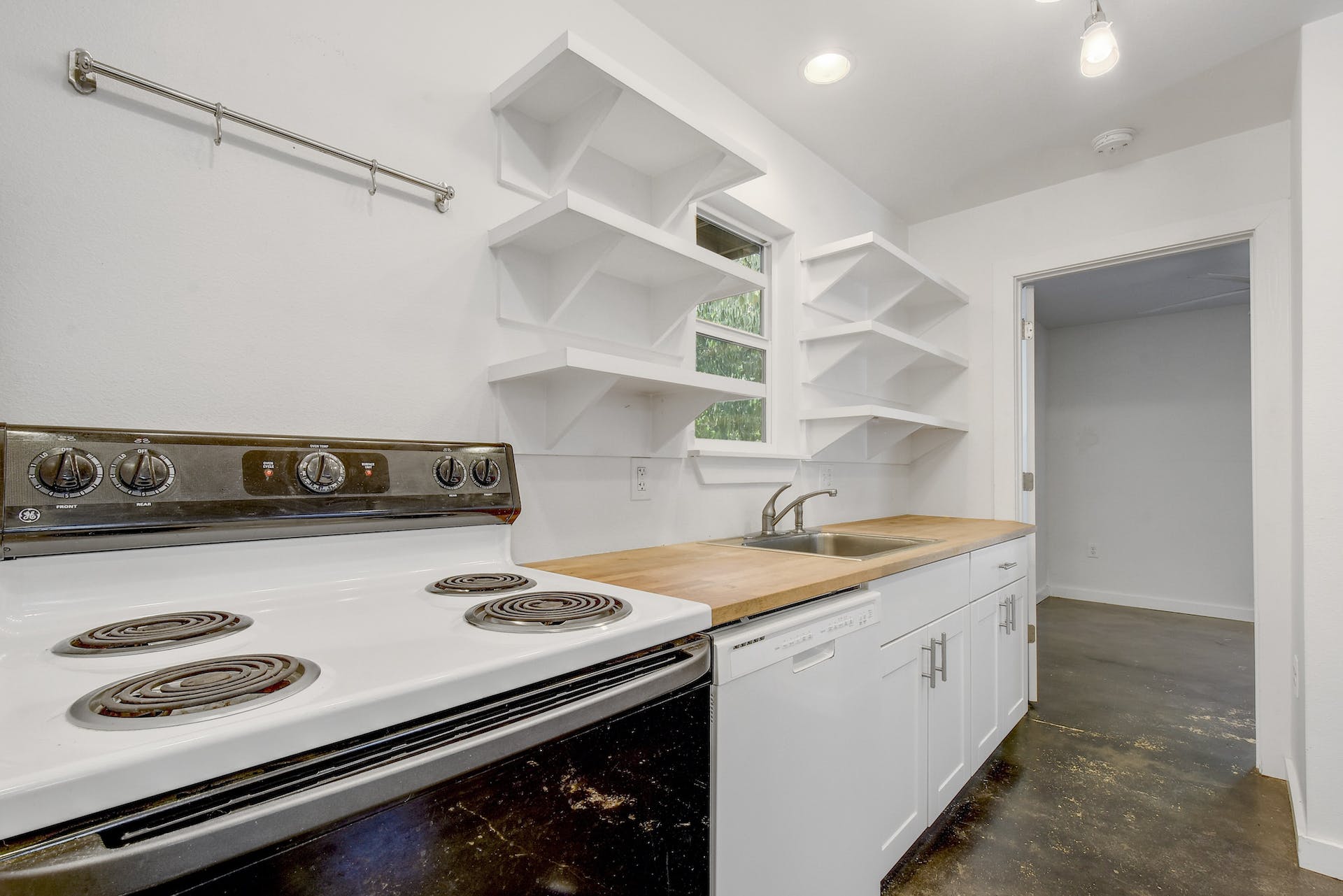 4805 Brighton Road, Unit B Austin, TX 78745 - Photo 5 of 9