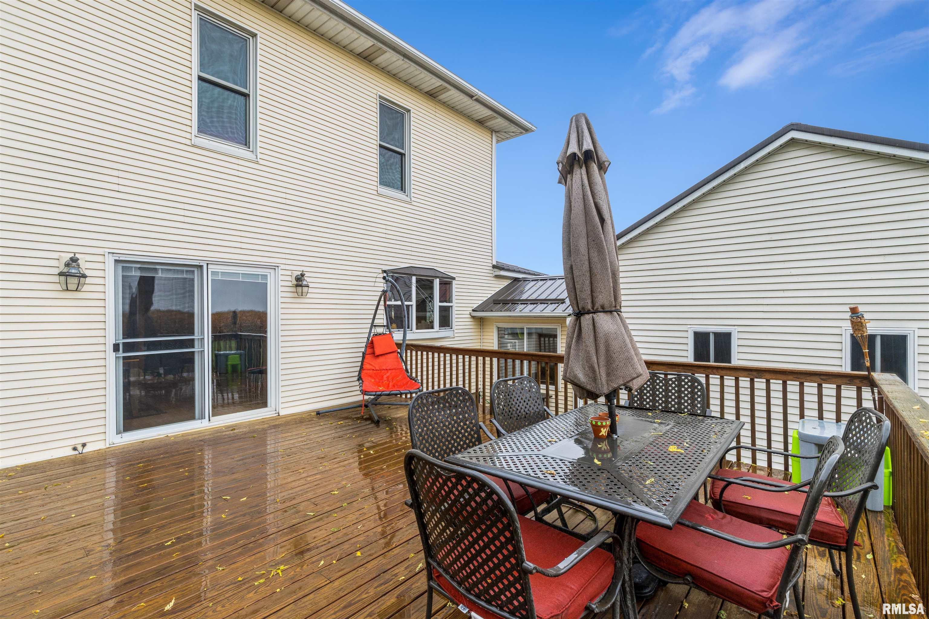 14020 Hillside Road Morrison, IL 61270 - Photo 3 of 28