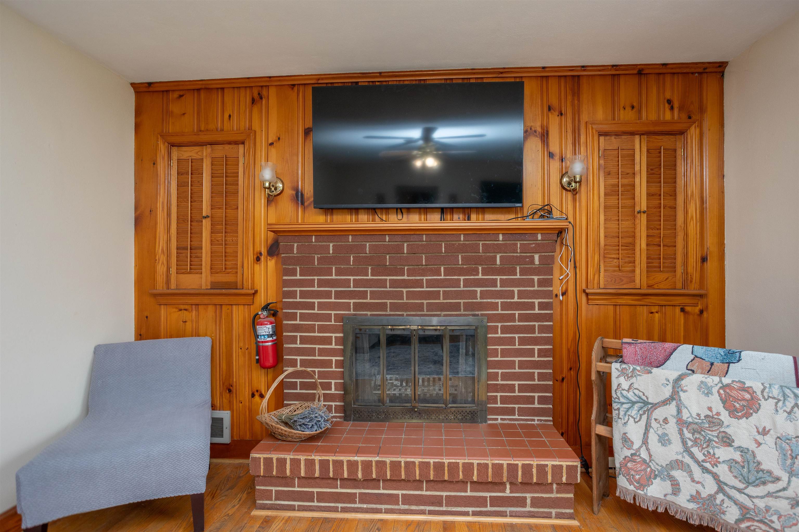 211 George Street Staunton, VA 24401 - Photo 3 of 37 a living room with furniture and a flat screen tv