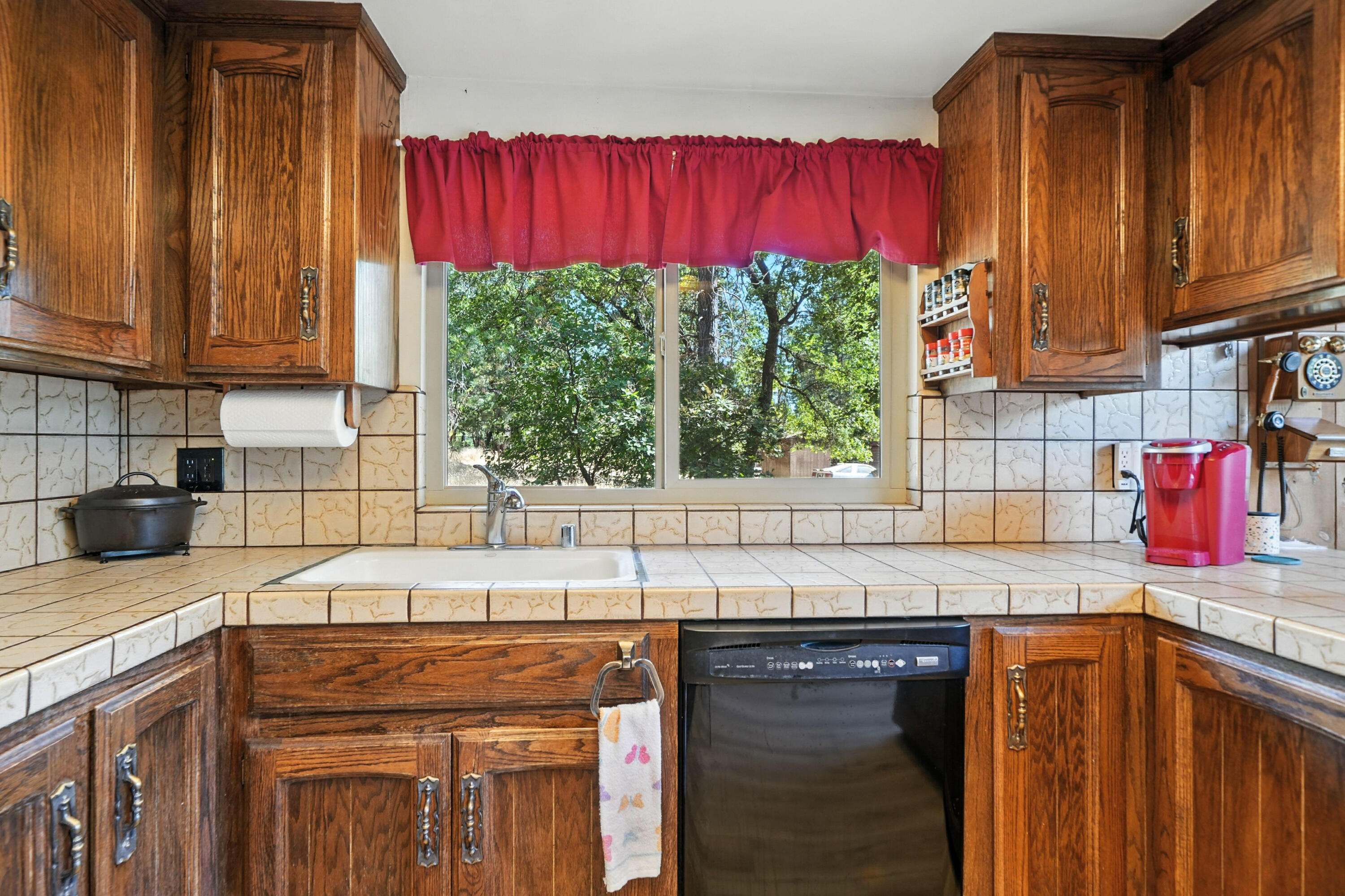 6823 Black Butte Road Shingletown, CA 96088 - Photo 8 of 38 IMG-12