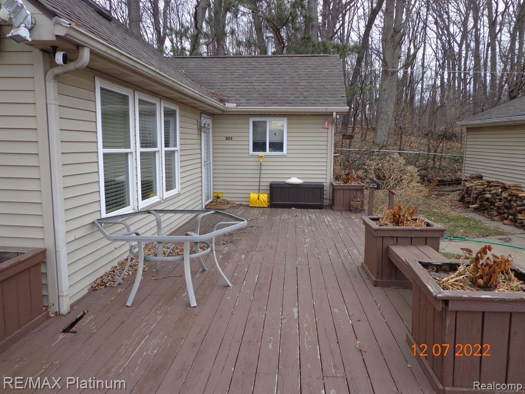 3854 Cedar Point Howell, MI 48843 - Photo 3 of 22