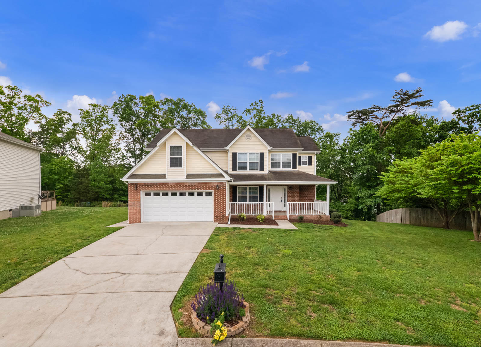 6214 Rim Ridge Court Harrison, TN 37341 - Photo 1 of 32 6214_RimRidgeCt-2