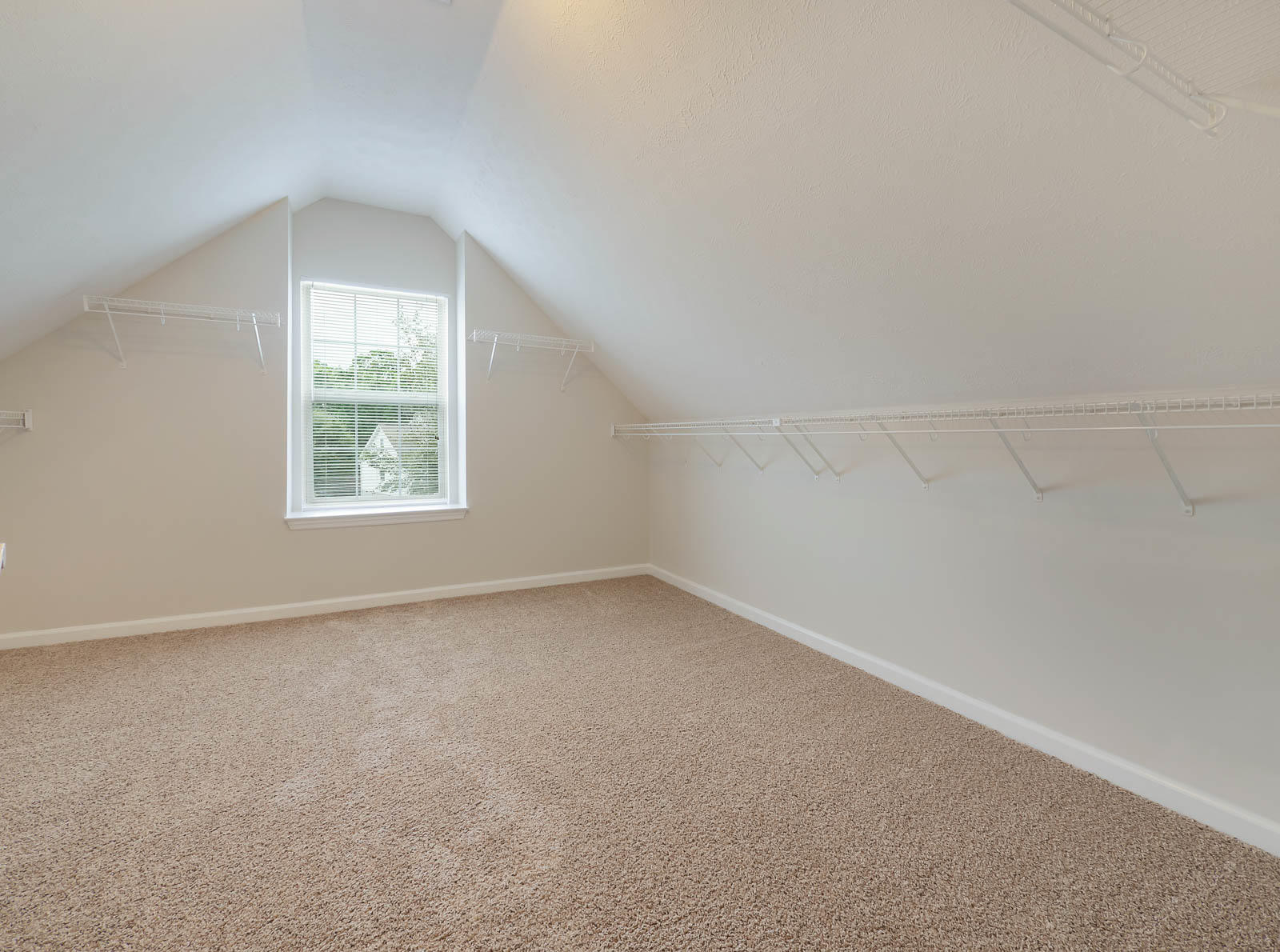 6214 Rim Ridge Court Harrison, TN 37341 - Photo 8 of 32 6214_RimRidgeCt-8