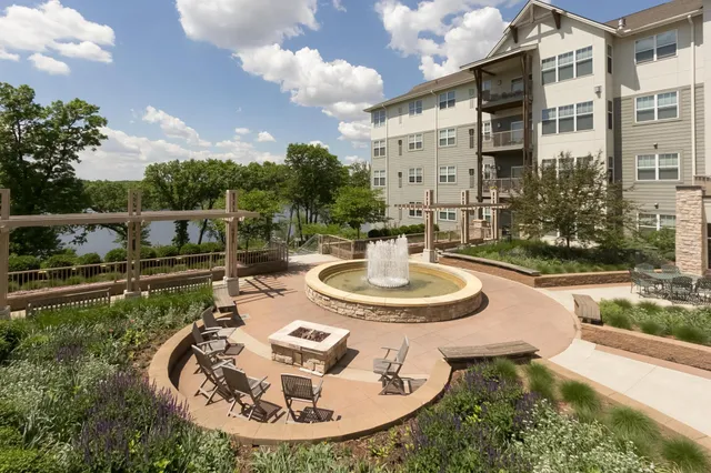 $379,000 | 1900 Rush Lake Trail, Unit 110, New Brighton, MN 55112