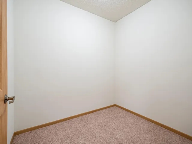 $379,000 | 1900 Rush Lake Trail, Unit 110, New Brighton, MN 55112