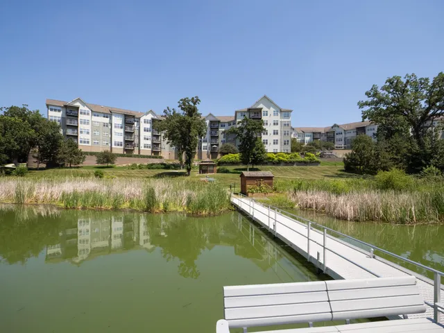 $379,000 | 1900 Rush Lake Trail, Unit 110, New Brighton, MN 55112