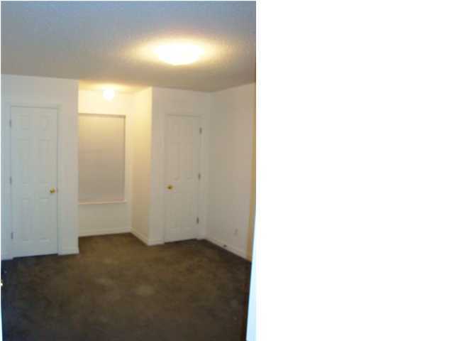 514 Keystone Road, Unit 514 Mary Esther, FL 32569 - Photo 7 of 10 a view of an empty room