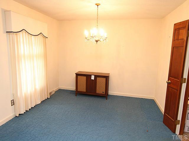8432 Bells Lake Road Apex, NC 27539 - Photo 3 of 13 Gallery Image 3