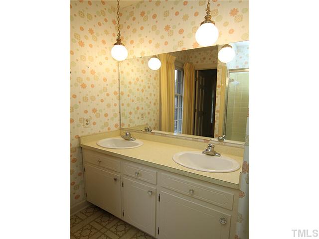 8432 Bells Lake Road Apex, NC 27539 - Photo 8 of 13 Gallery Image 8
