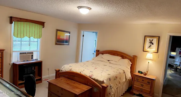 $219,500 | 218 Traceway Drive, Natchez, MS 39120