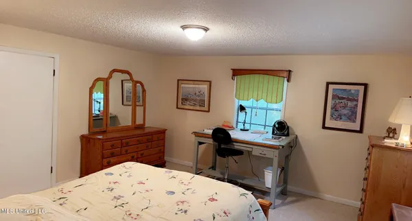 $219,500 | 218 Traceway Drive, Natchez, MS 39120