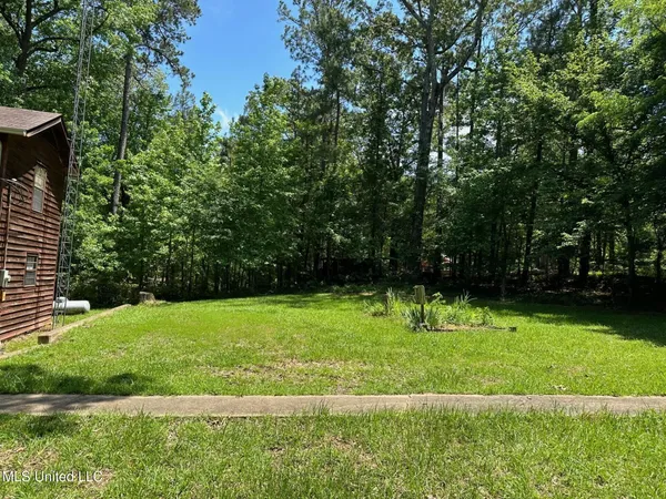 $219,500 | 218 Traceway Drive, Natchez, MS 39120