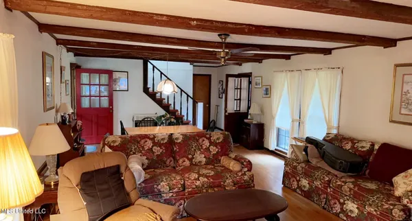 $219,500 | 218 Traceway Drive, Natchez, MS 39120