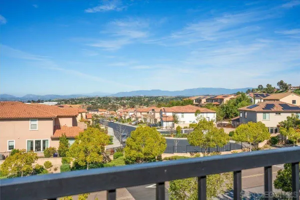 $1,450,000 | 1517 Leonis Place, Vista, CA 92083