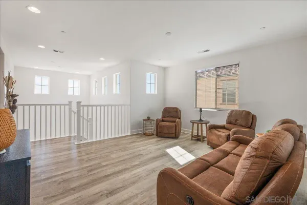 $1,450,000 | 1517 Leonis Place, Vista, CA 92083