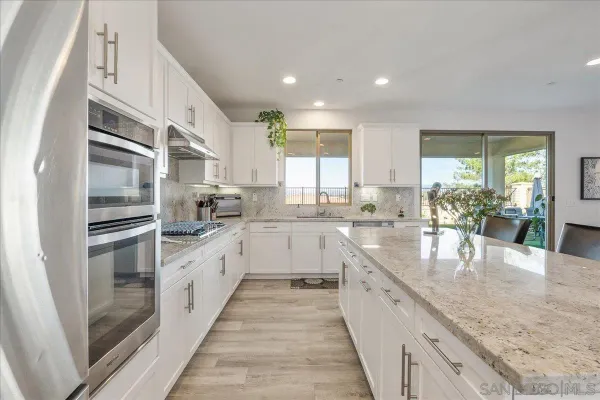 $1,450,000 | 1517 Leonis Place, Vista, CA 92083