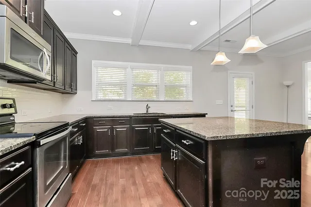 $570,000 | 3126 Gilroy Drive, Fort Mill, SC 29707