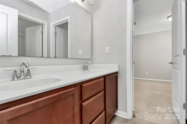 $570,000 | 3126 Gilroy Drive, Fort Mill, SC 29707