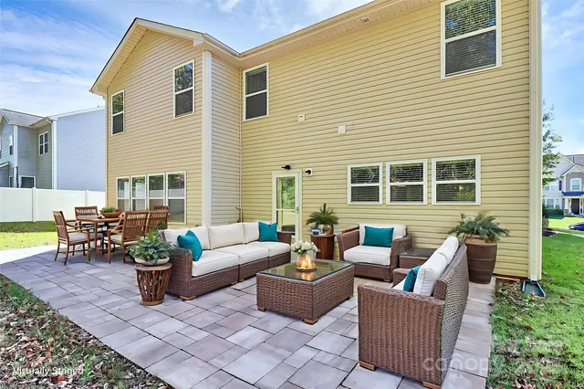 $570,000 | 3126 Gilroy Drive, Fort Mill, SC 29707