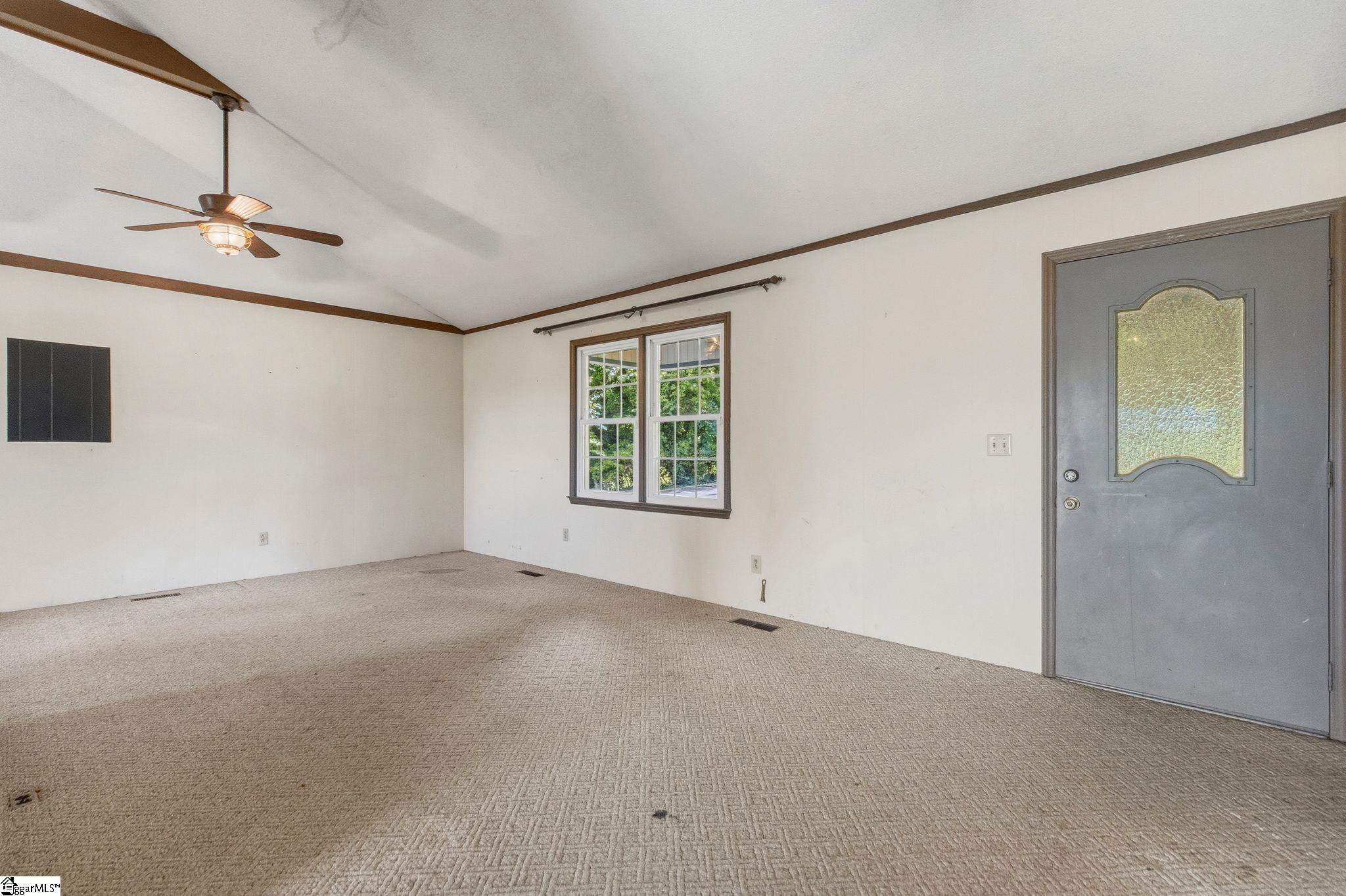 430 John High Road Campobello, SC 29322 - Photo 6 of 45