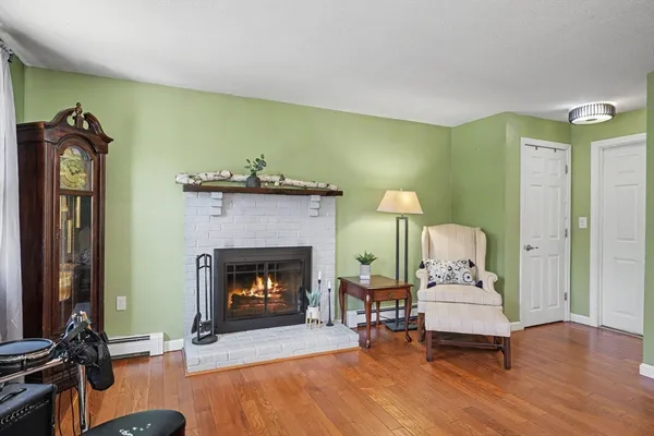 $664,900 | 8 Innsbruck Way, Franklin, MA 02038