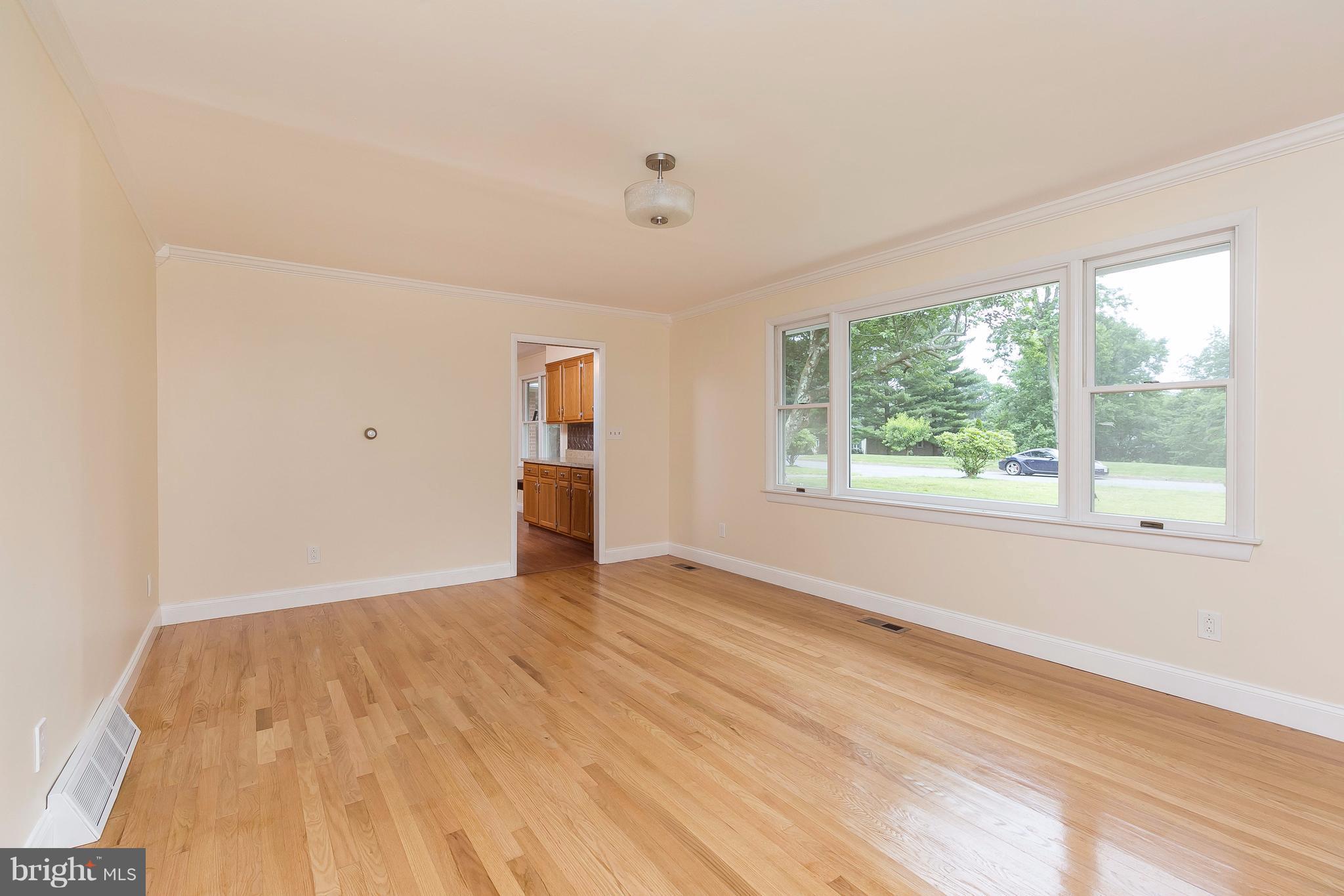 1310 Turnbridge Road Forest Hill, MD 21050 - Photo 6 of 30 Living Room