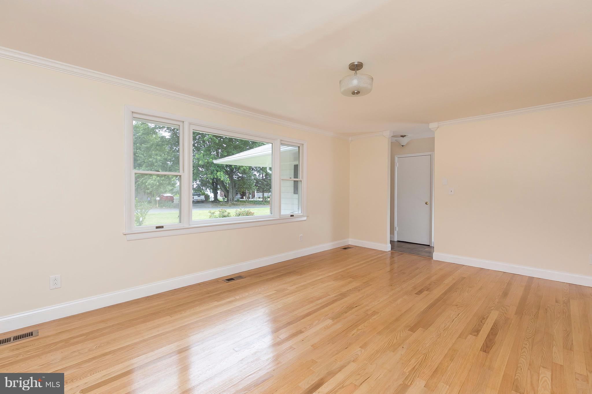1310 Turnbridge Road Forest Hill, MD 21050 - Photo 8 of 30 Living Room