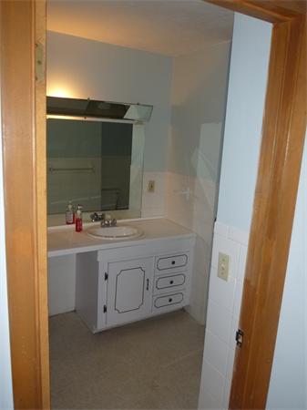 10 Dixfield Road Worcester, MA 01606 - Photo 13 of 13 Gallery Image 13