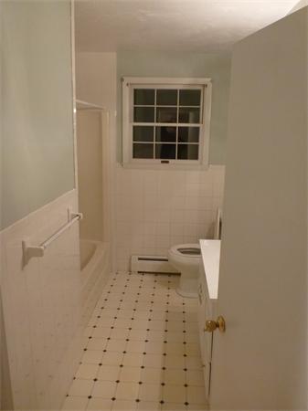 10 Dixfield Road Worcester, MA 01606 - Photo 10 of 13 Gallery Image 10