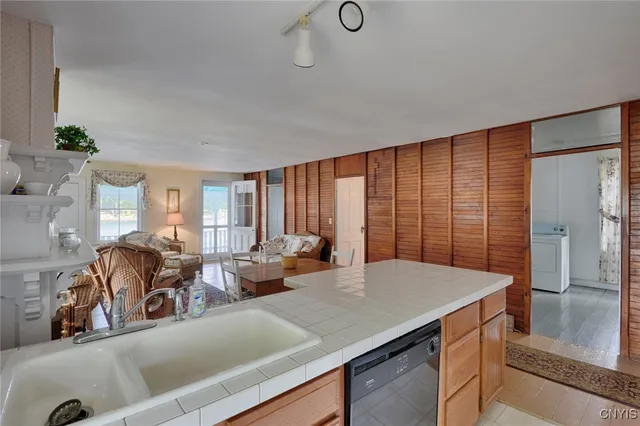 $689,000 | 6 Manhattan Island, Alexandria, NY 13607