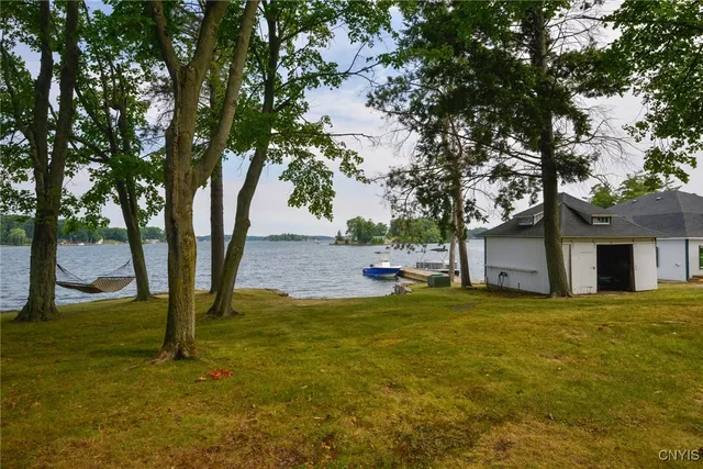 $689,000 | 6 Manhattan Island, Alexandria, NY 13607