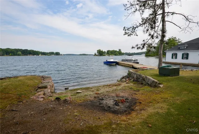 $689,000 | 6 Manhattan Island, Alexandria, NY 13607